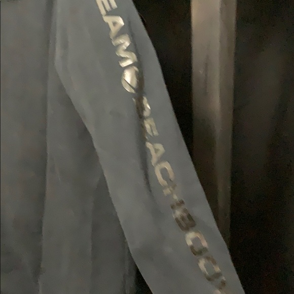 Nike- Elite Beachbody Jacket - Picture 4 of 7